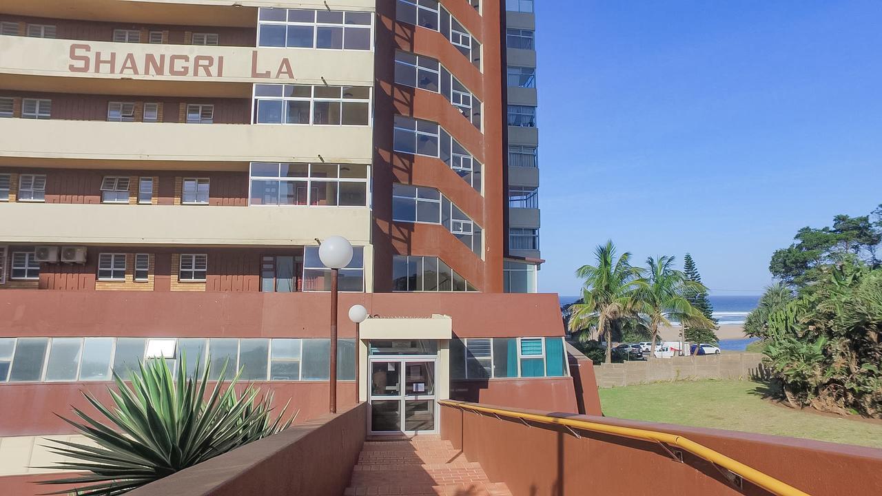 South Coast Beachfront Holiday Apartments アマンジムトティ エクステリア 写真
