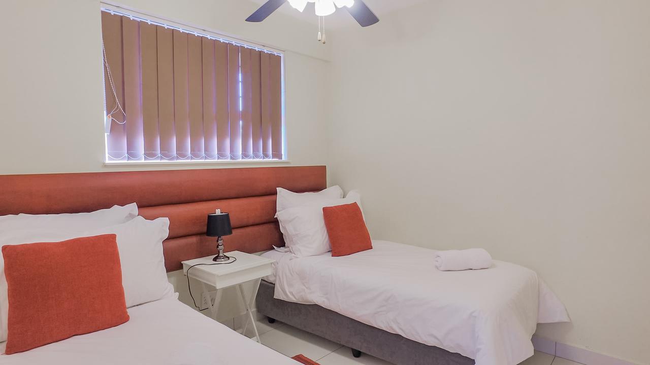 South Coast Beachfront Holiday Apartments アマンジムトティ エクステリア 写真