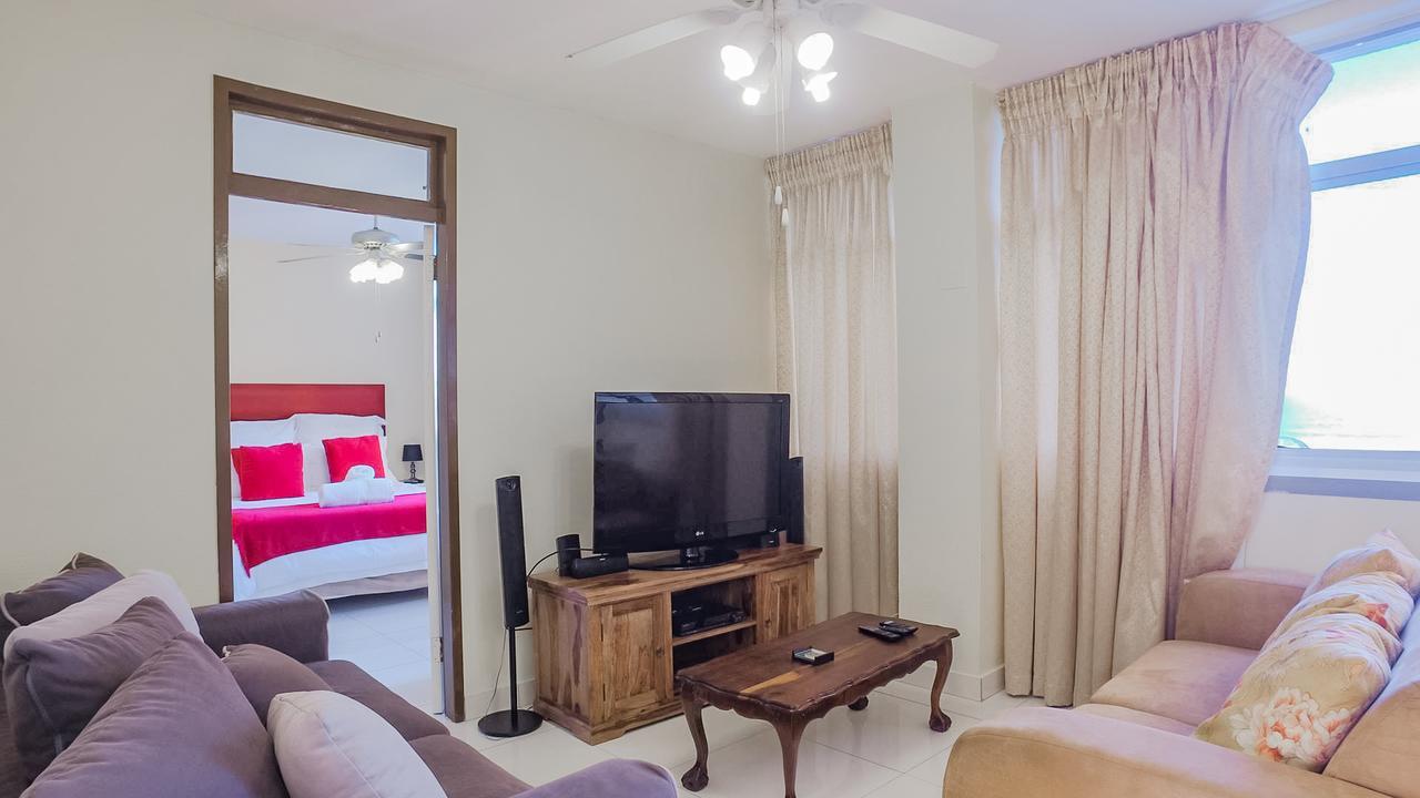 South Coast Beachfront Holiday Apartments アマンジムトティ エクステリア 写真